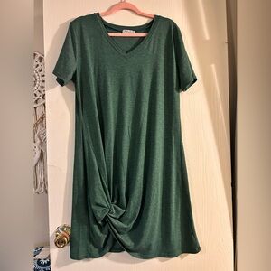 Elegant Green V-Neck Women's Top